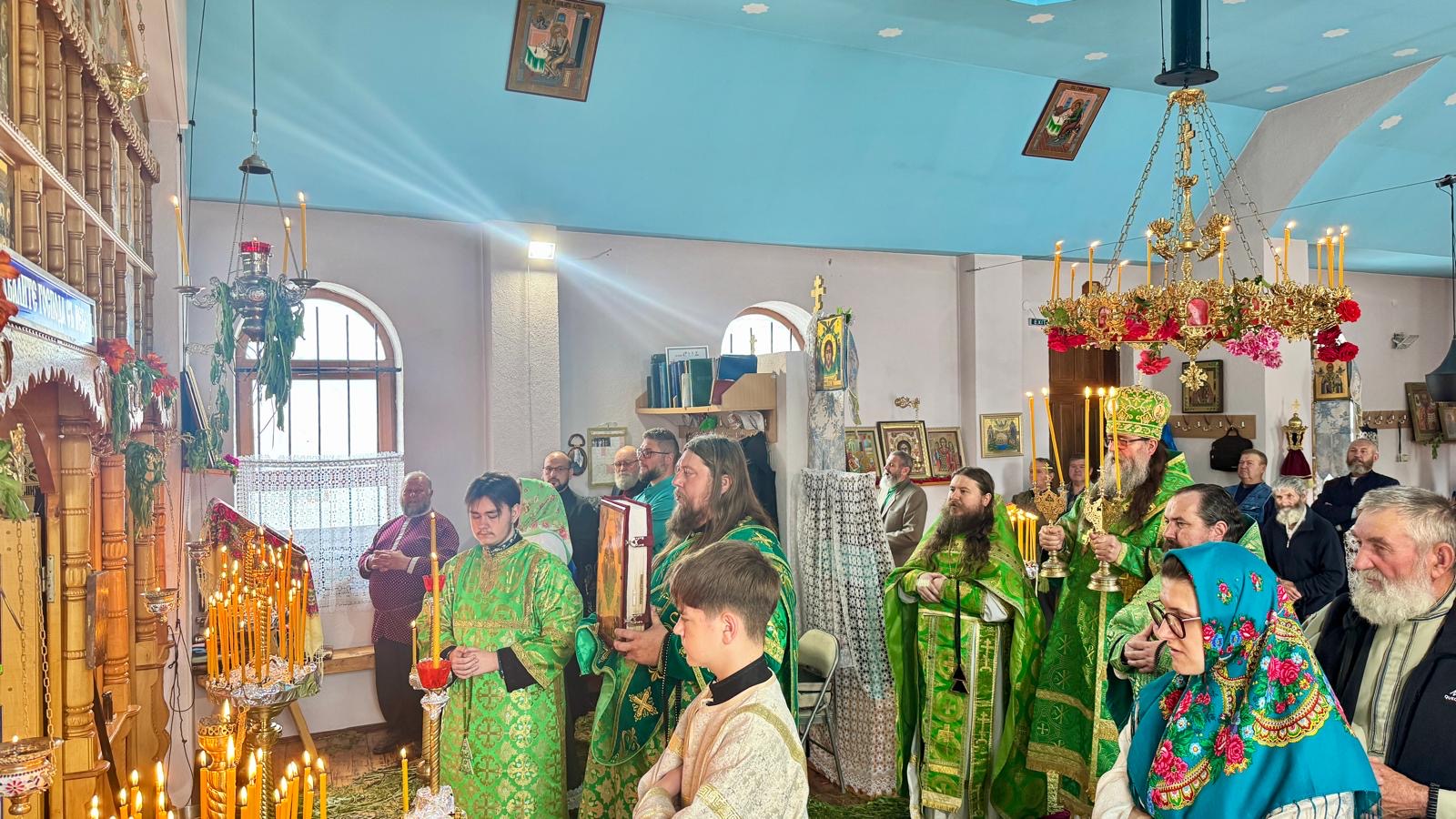Sfânta Liturghie Arhierească, Duminica Cincizecimii.