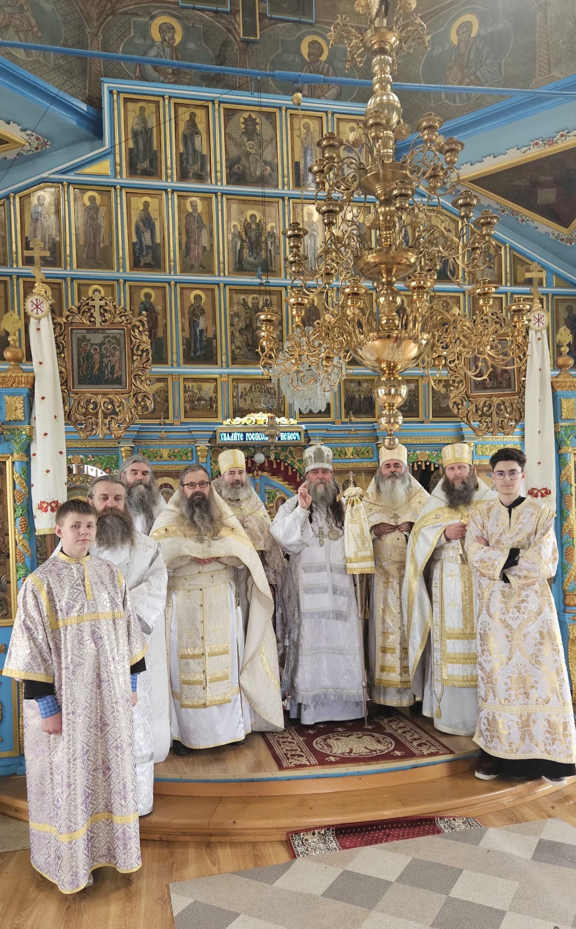 Slujbe arhierești
